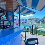 Playmar Pool By Wave *