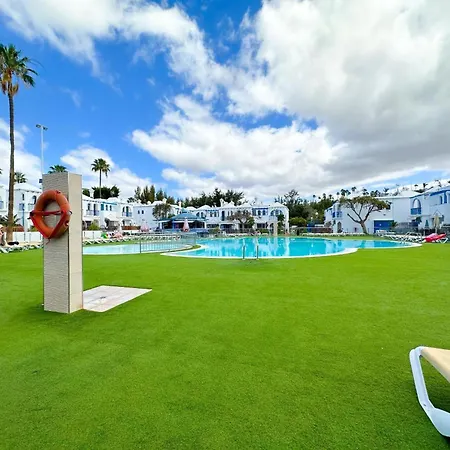 Playmar Pool By Wave